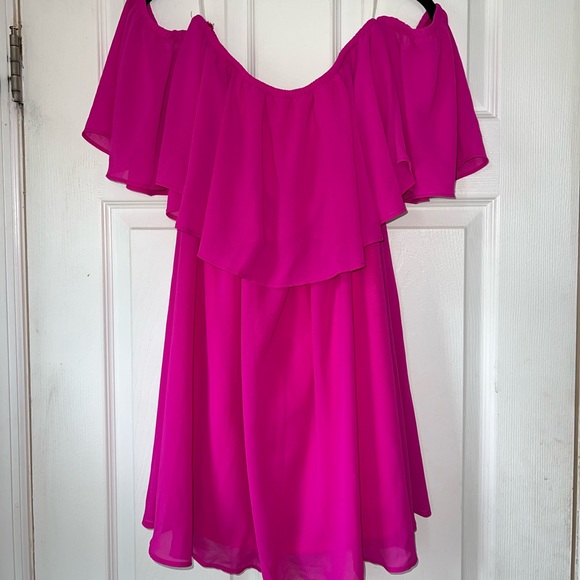 VICI off the shoulder dress - Picture 4 of 4